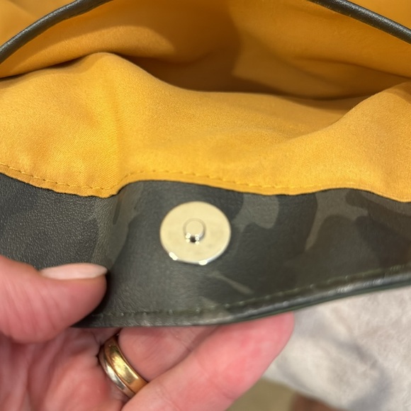 Palm Springs Life Diva bag - camouflage with magnetic closure - Picture 5 of 11